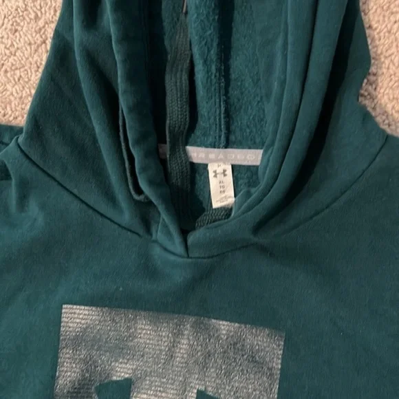 Forest Green Under Armour Hoodie Sweater - Picture 3 of 3